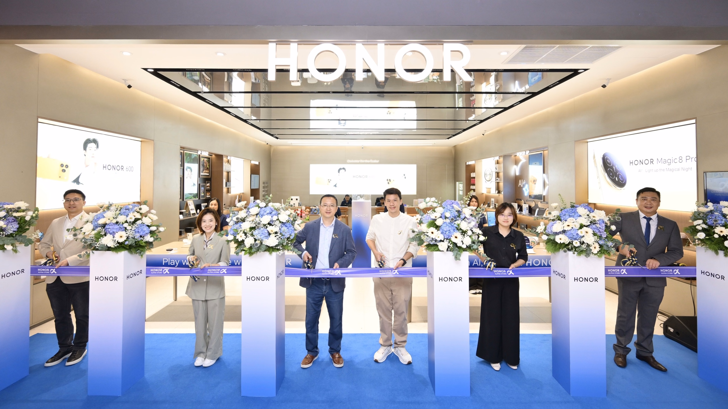 บรรยากาศงานเปิด HONOR Alpha Store พร้อมผู้บริหารและแขกร่วมงาน