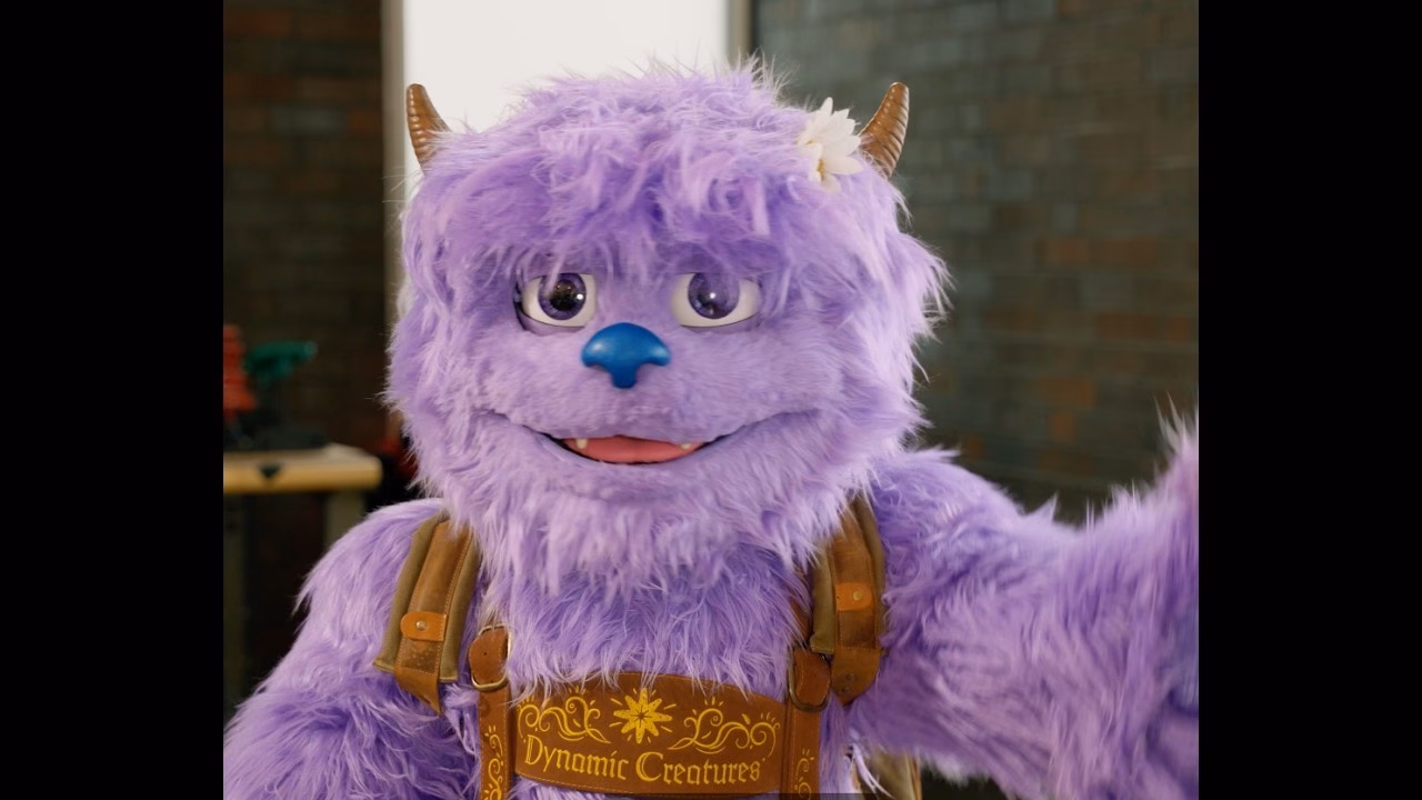 Hugo หุ่นตัวละครขนม่วงจาก Dynamic Creatures
