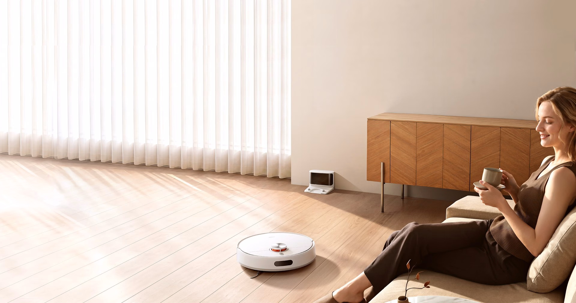 Xiaomi Robot Vacuum S60 ทำความสะอาดพื้นไม้ในห้องนั่งเล่น